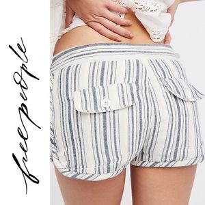 ‼️price ⬇️‼️New Free people stripe shorts size 2